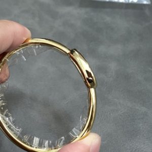 Cartier-Baignoire-de-Cartier-Yellow-Gold-Mini-Model-4-300×300-1.jpg