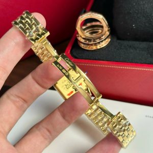 Cartier-Panthere-de-Cartier-WGPN0047-Yellow-Gold-8-300×300-1.jpg