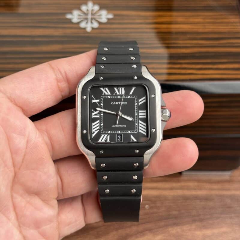 Cartier-Santos-Nam-Mat-So-Den-Day-Cao-Su-800x800-1.jpg