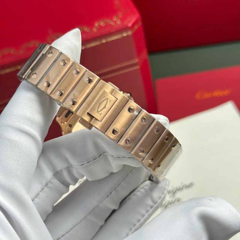 Cartier-Santos-de-Cartier-Rose-Gold-White-Dial-Medium-Model-10-800×800-1.jpg