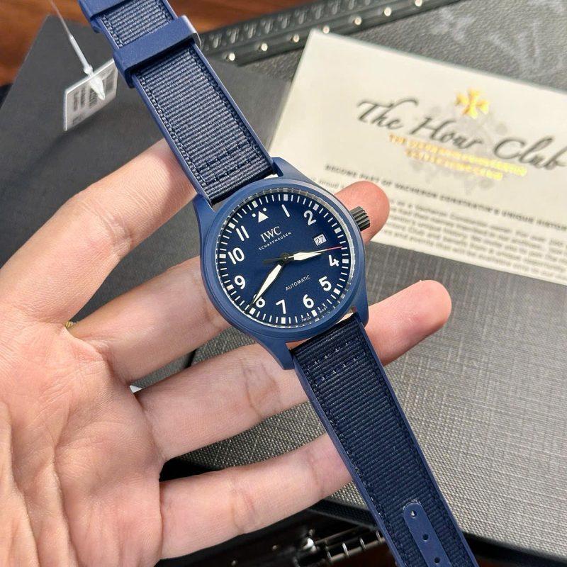IWC-Pilot-Laureus-Sport-Blue-Ceramic-Blue-Dial-4-800×800-1.jpg