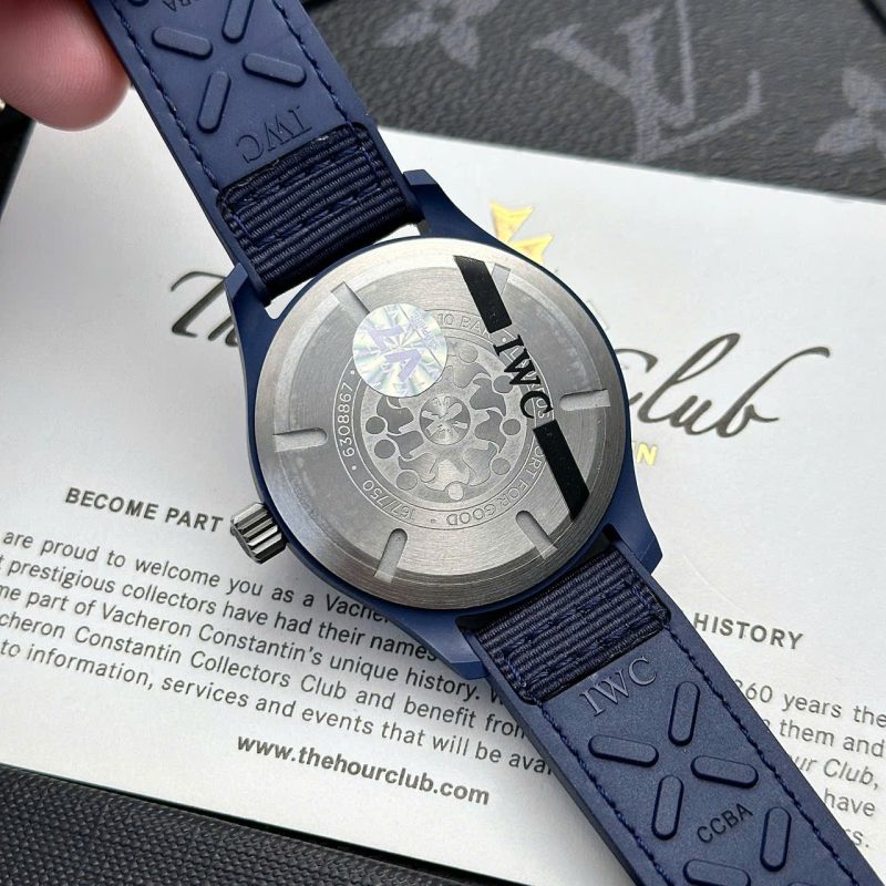 IWC-Pilot-Laureus-Sport-Blue-Ceramic-Blue-Dial-7-800×800-1.jpg