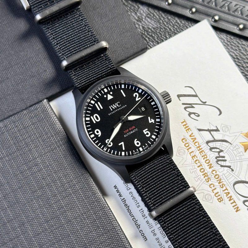 IWC-Pilots-Watch-Top-Gun-IW326901-Black-Ceramic-2-800×800-1.jpg