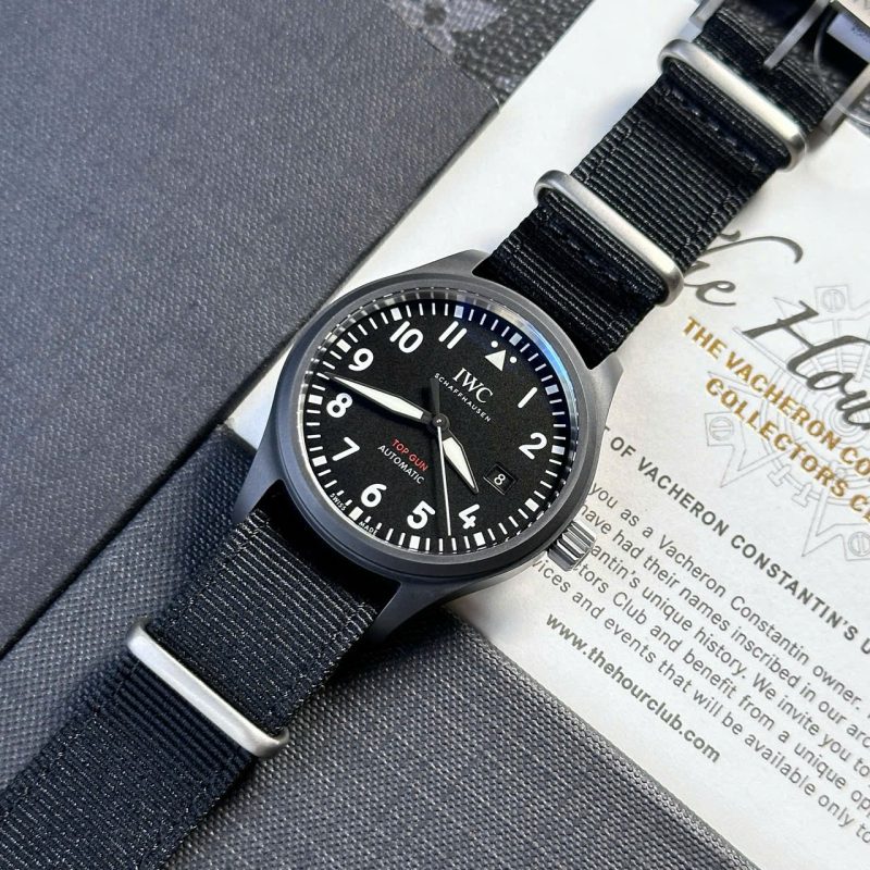 IWC-Pilots-Watch-Top-Gun-IW326901-Black-Ceramic-3-800×800-1.jpg