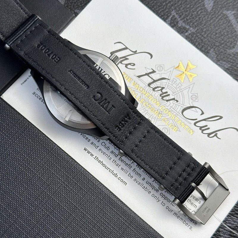 IWC-Pilots-Watch-Top-Gun-IW326901-Black-Ceramic-8-800×800-1.jpg