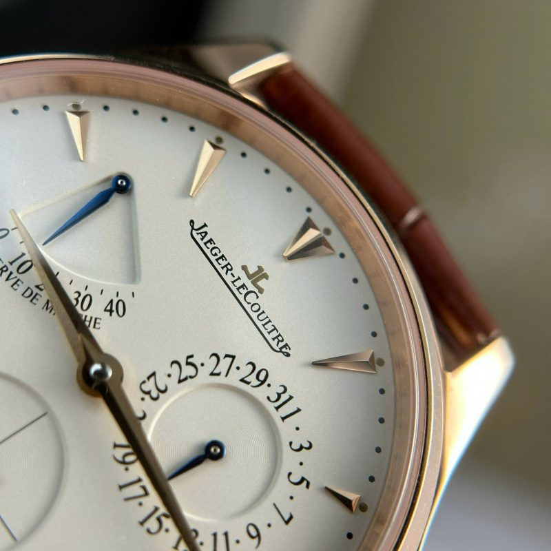 Jaeger-LeCoultre-Master-Ultra-Thin-Reserve-De-Marche-Rose-Gold-Champagne-Dial-Leather-Strap-5-800×800-1.jpg