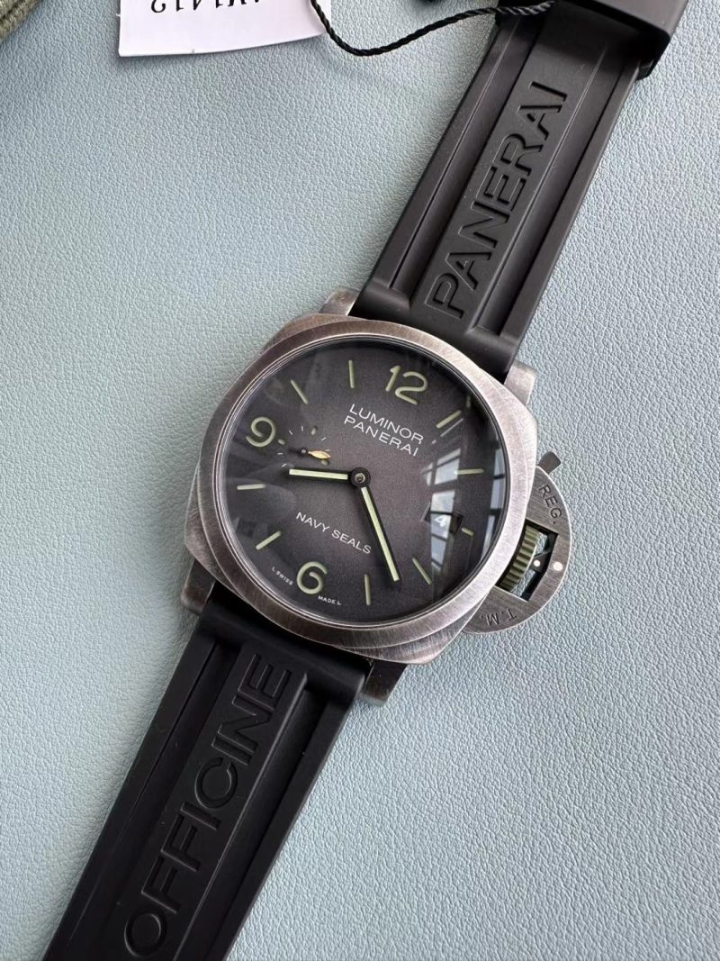 Panerai-Luminor-Marina-Navy-Seals-Pam01412-3-800×1067-1.jpg