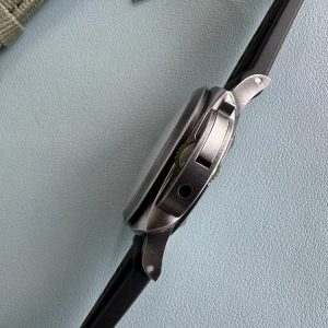 Panerai-Luminor-Marina-Navy-Seals-Pam01412-6-300×300-1.jpg